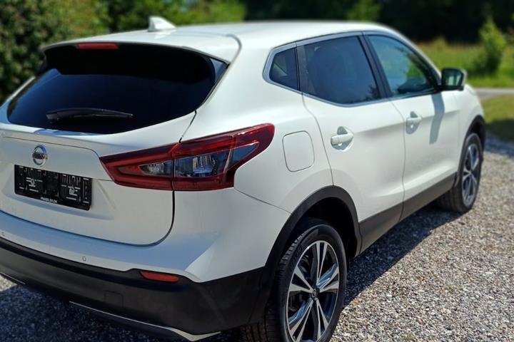 undefined Nissan Qashqai fra 2021