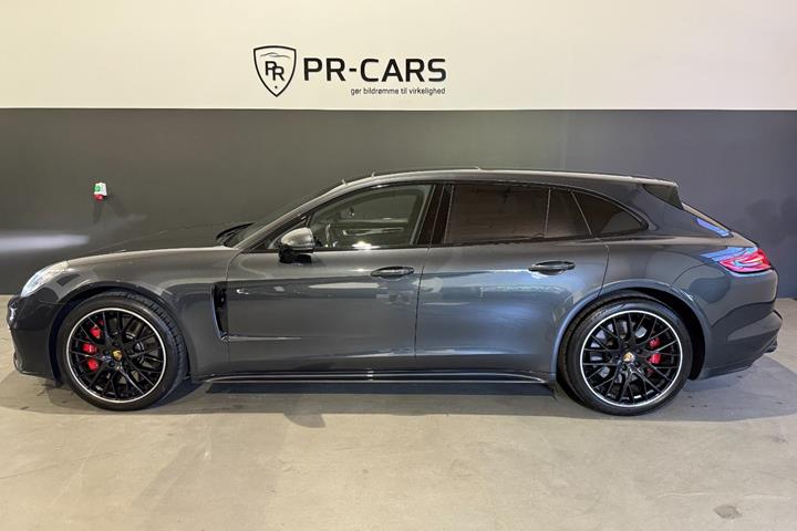 undefined Porsche Panamera Turbo fra 2017