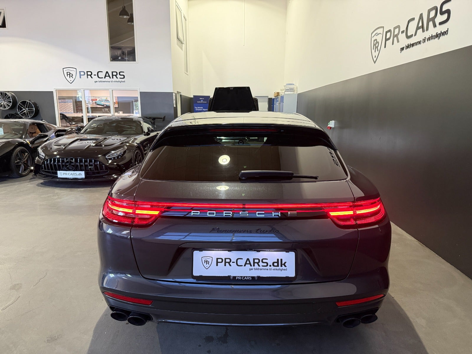 undefined Porsche Panamera Turbo fra 2017