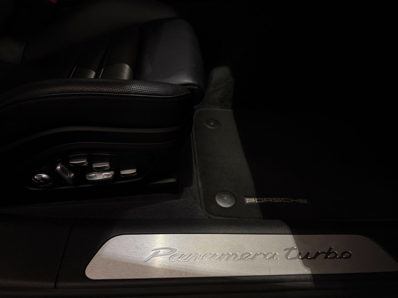 undefined Porsche Panamera Turbo fra 2017