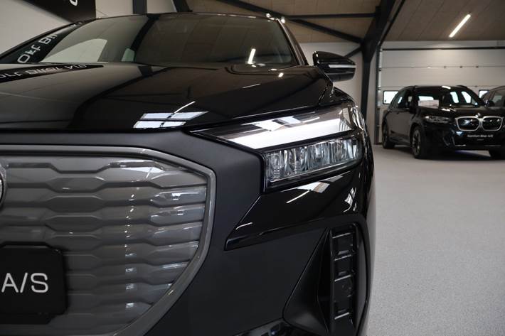 Sort Audi Q4 e-tron fra 2024