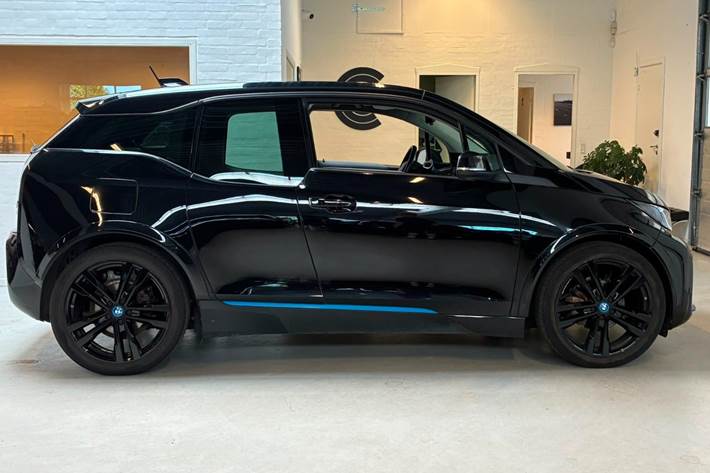 Sort BMW i3s fra 2019