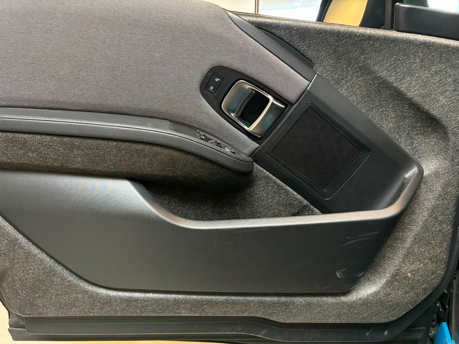 Sort BMW i3s fra 2019
