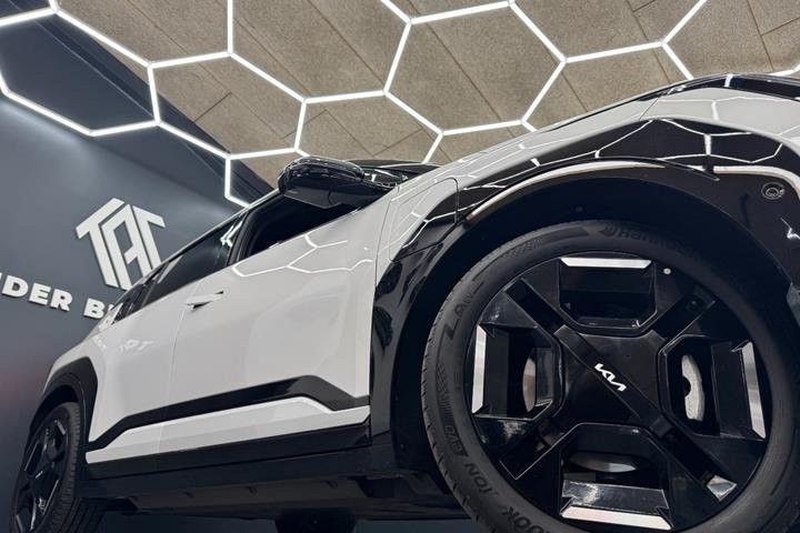 Hvid Kia EV3 fra 2025