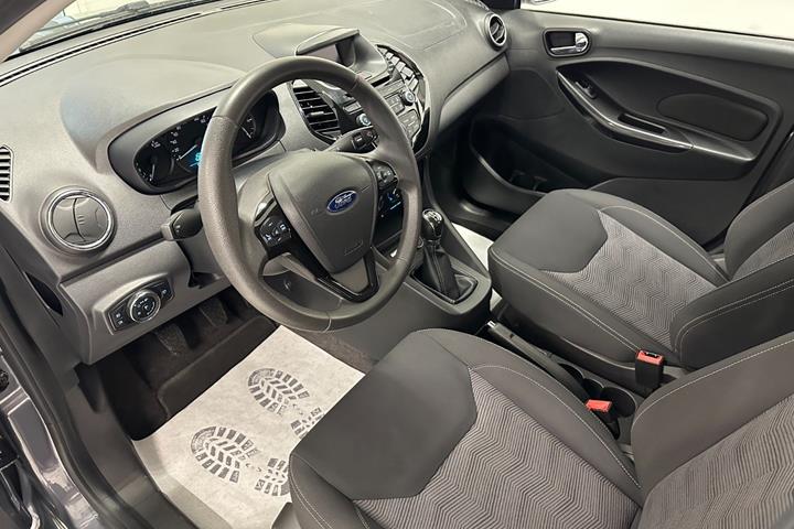 Grå Ford Ka+ fra 2016