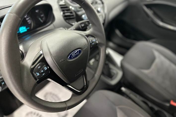 Grå Ford Ka+ fra 2016