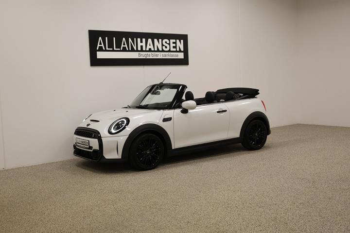 Hvid Mini Cooper S fra 2023