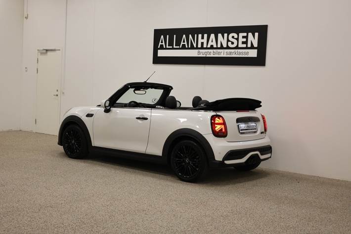 Hvid Mini Cooper S fra 2023