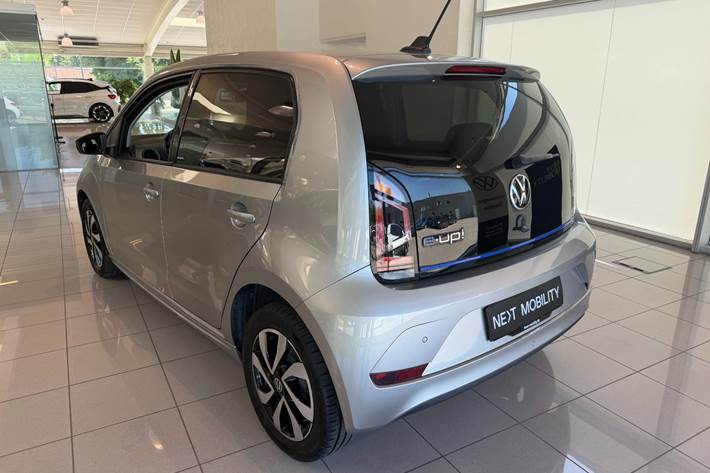 Grå VW E-UP! fra 2022