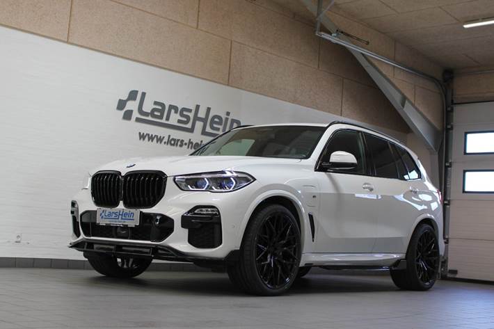 Hvid BMW X5 fra 2021
