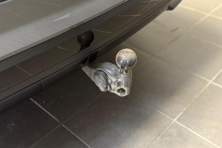 Grå Skoda Enyaq fra 2025