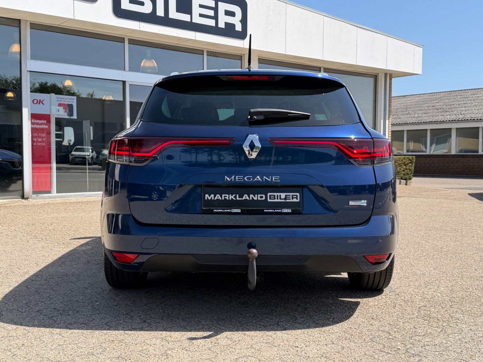 Blå Renault Megane IV fra 2021