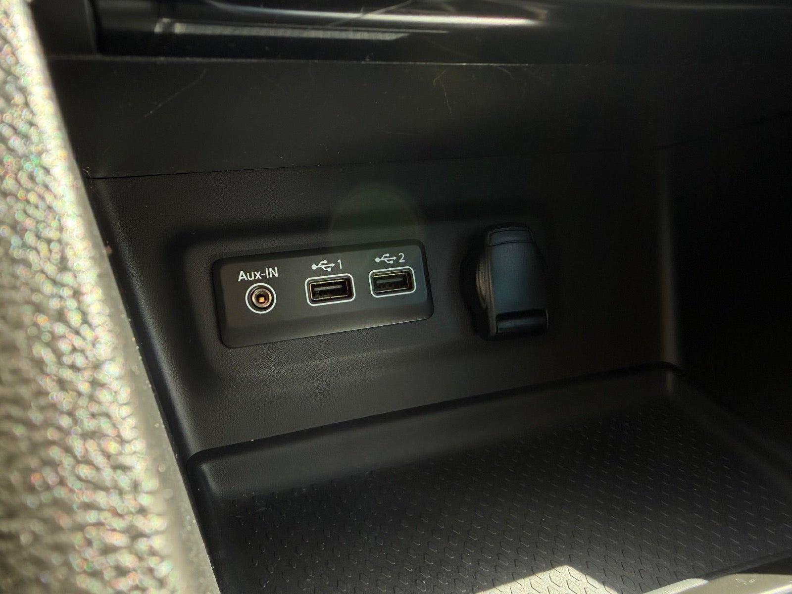 Blå Renault Megane IV fra 2021