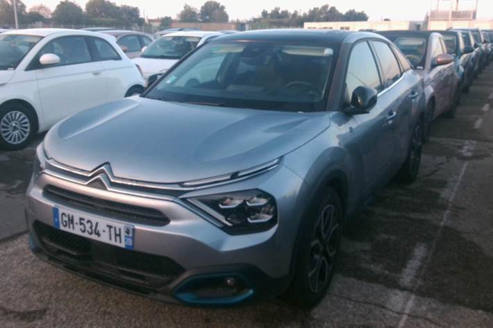 Sølv Citroën ë-C4 fra 2023