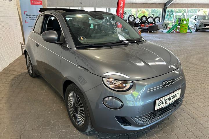 Sort Fiat 500e fra 2023
