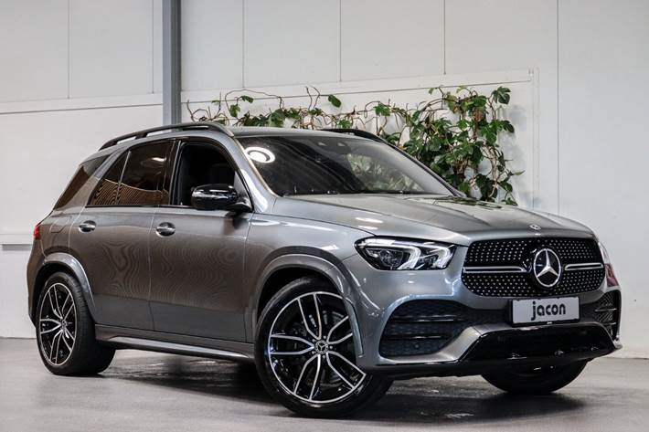 Grå Mercedes GLE350 de fra 2023