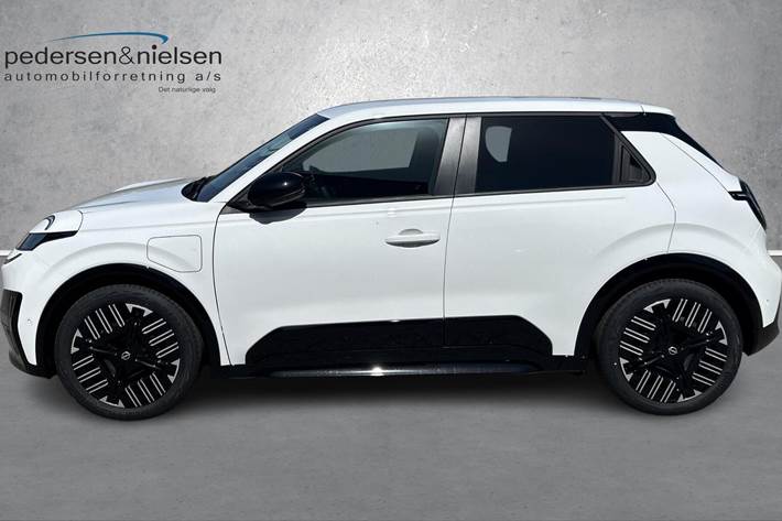 Hvid Nissan Micra fra 2026