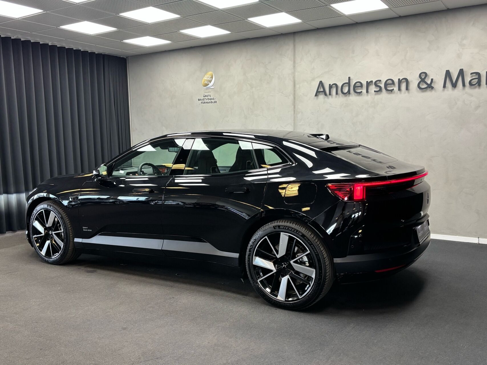 undefined Polestar 4 fra 2024