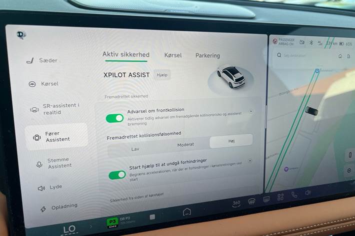 Grå Xpeng G9 fra 2023