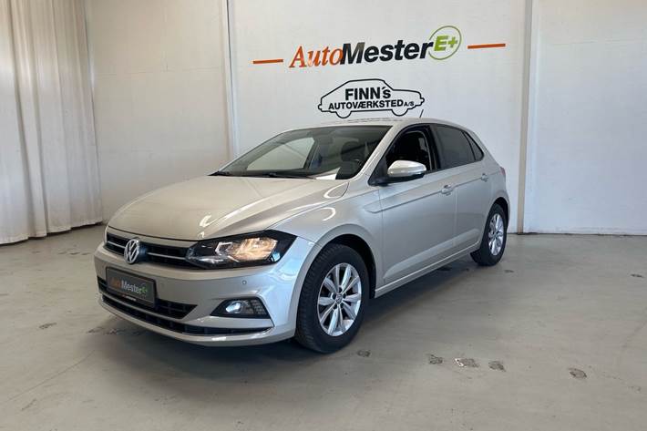 Sølv VW Polo fra 2019
