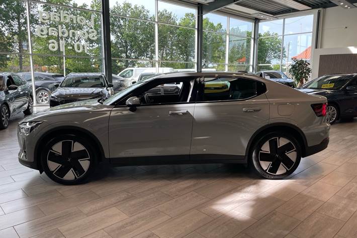 Grå Polestar 2 fra 2025