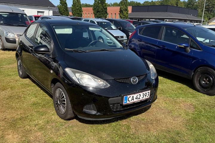 Sort Mazda 2 fra 2010