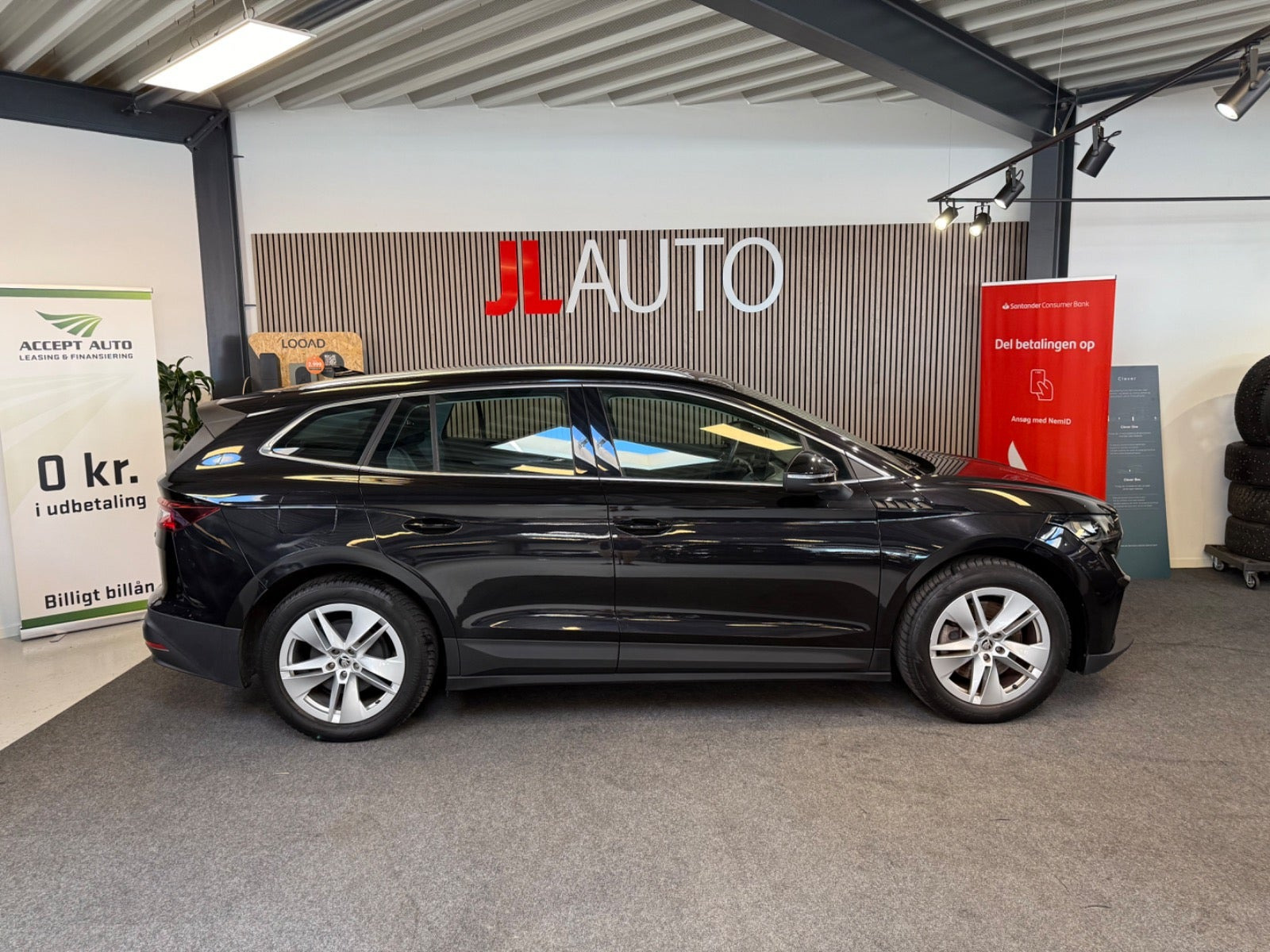 Sort Skoda Enyaq fra 2021