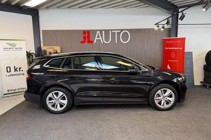 Sort Skoda Enyaq fra 2021