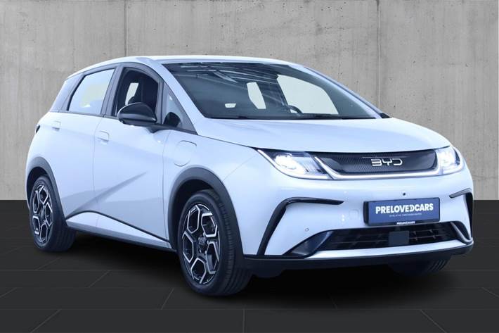 Hvid BYD Dolphin fra 2023