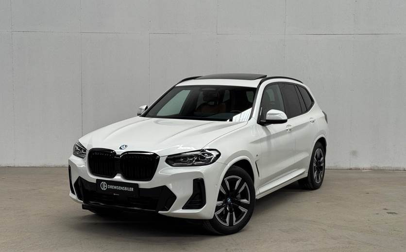 BMW iX3 Charged M-Sport