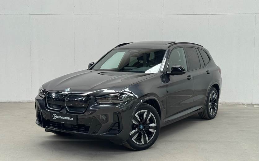 BMW iX3 Charged M-Sport