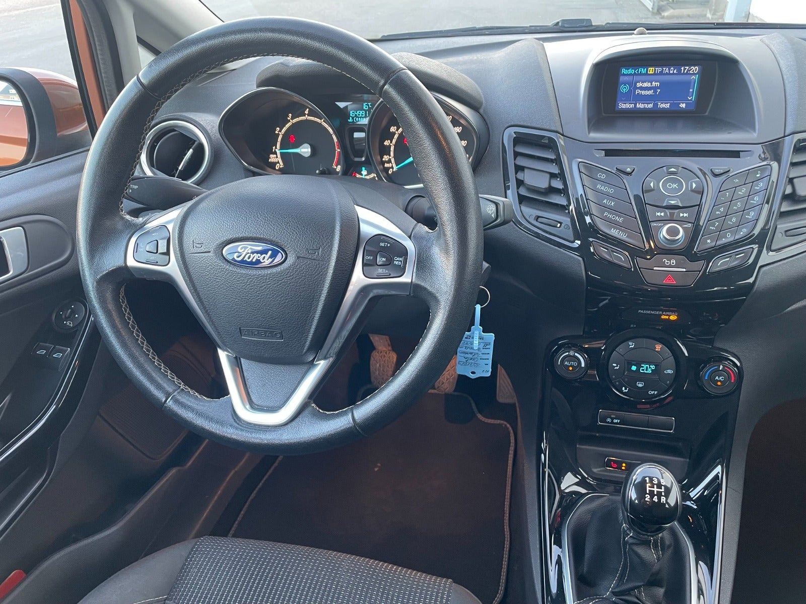 Bronze Ford Fiesta fra 2015