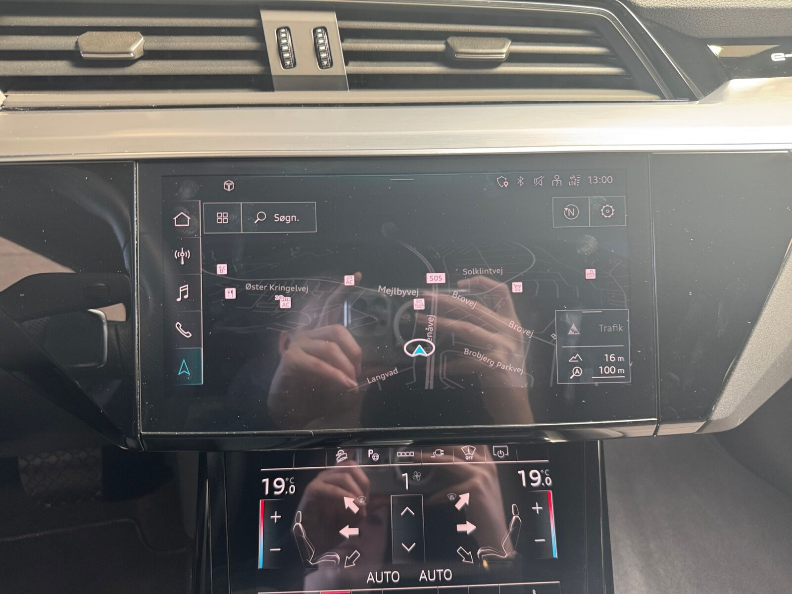 Sort Audi e-tron fra 2022