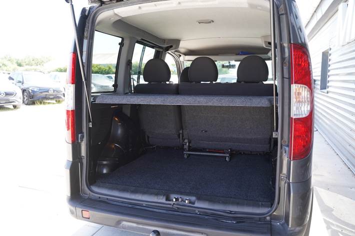 Sort Fiat Doblò fra 2008