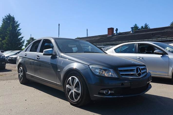 undefined Mercedes C200 fra 2010