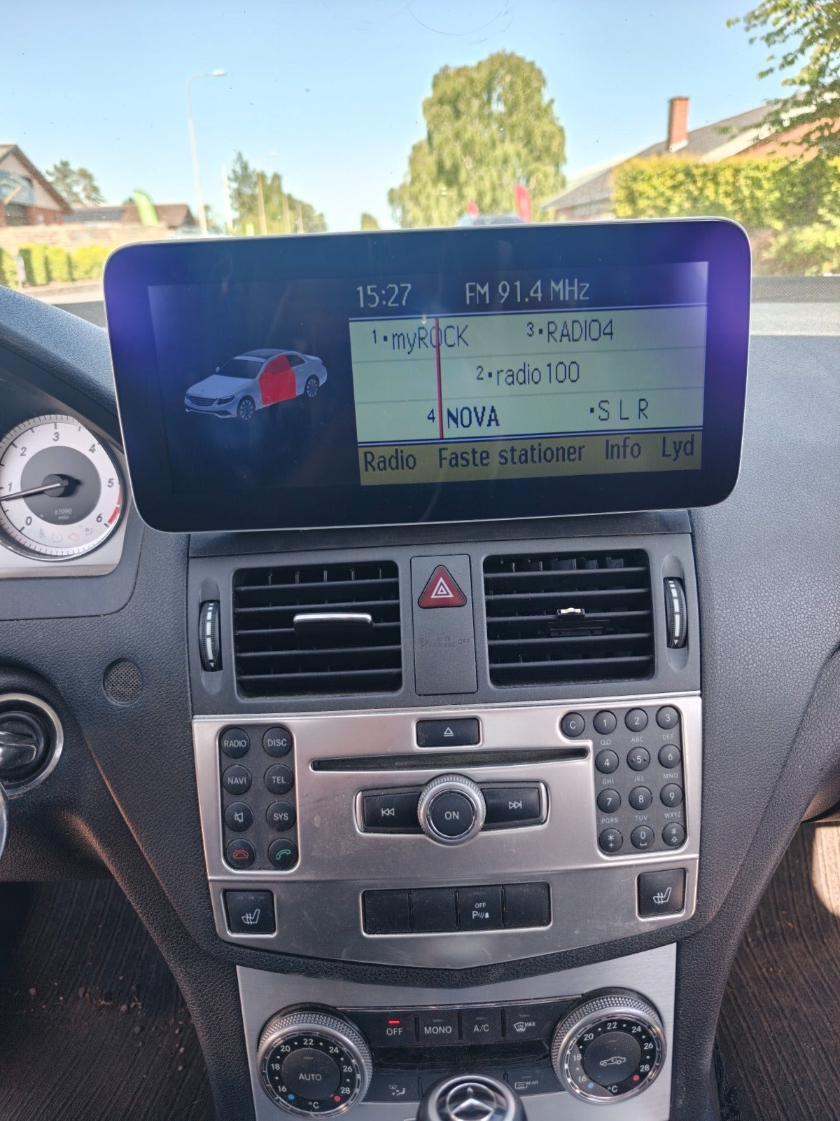 undefined Mercedes C200 fra 2010