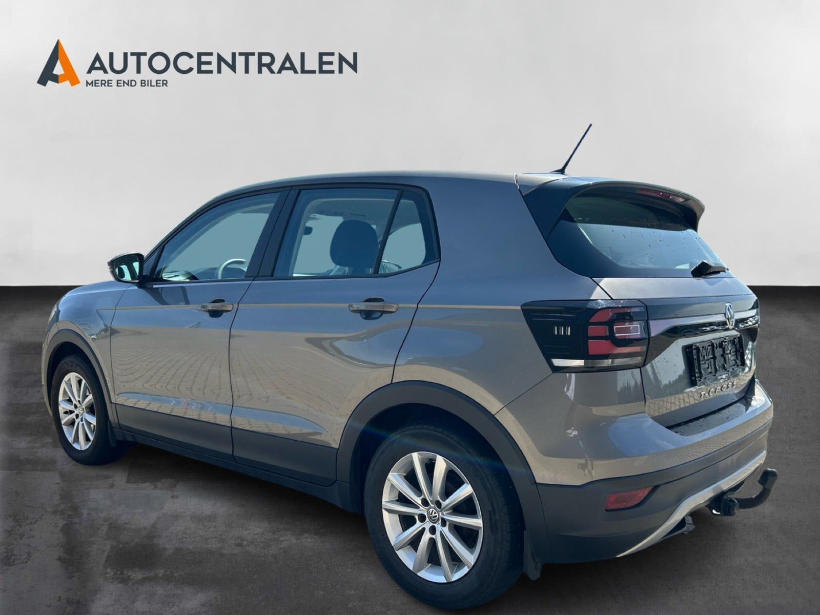 Grå VW T-Cross fra 2020
