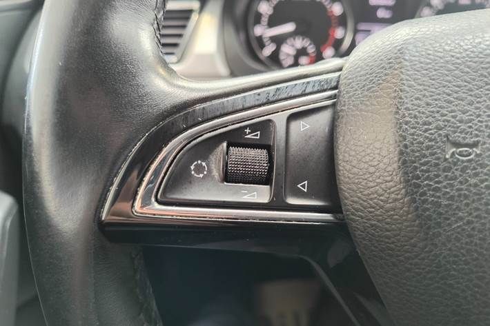 Blå Skoda Rapid fra 2014