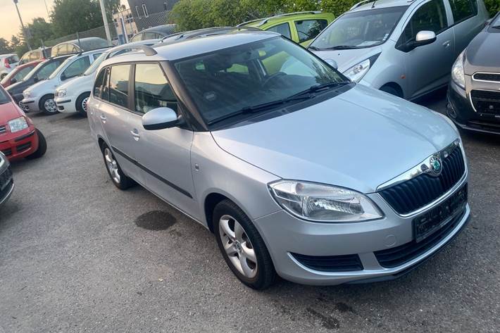 undefined Skoda Fabia fra 2012 set udefra