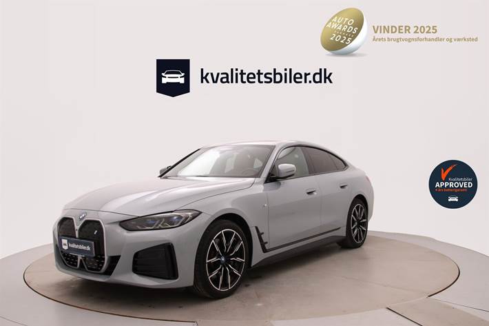 Grå BMW i4 fra 2023