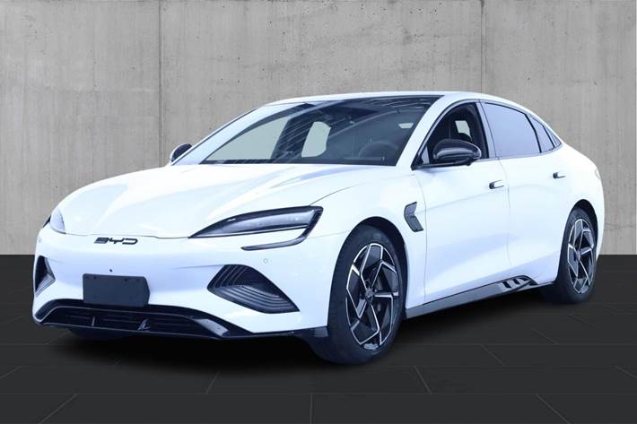 Hvid BYD Seal fra 2024