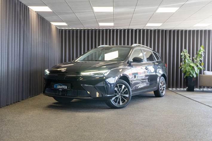 Sort MG MG5 fra 2022