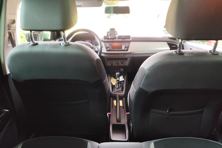 Grøn Skoda Fabia fra 2015