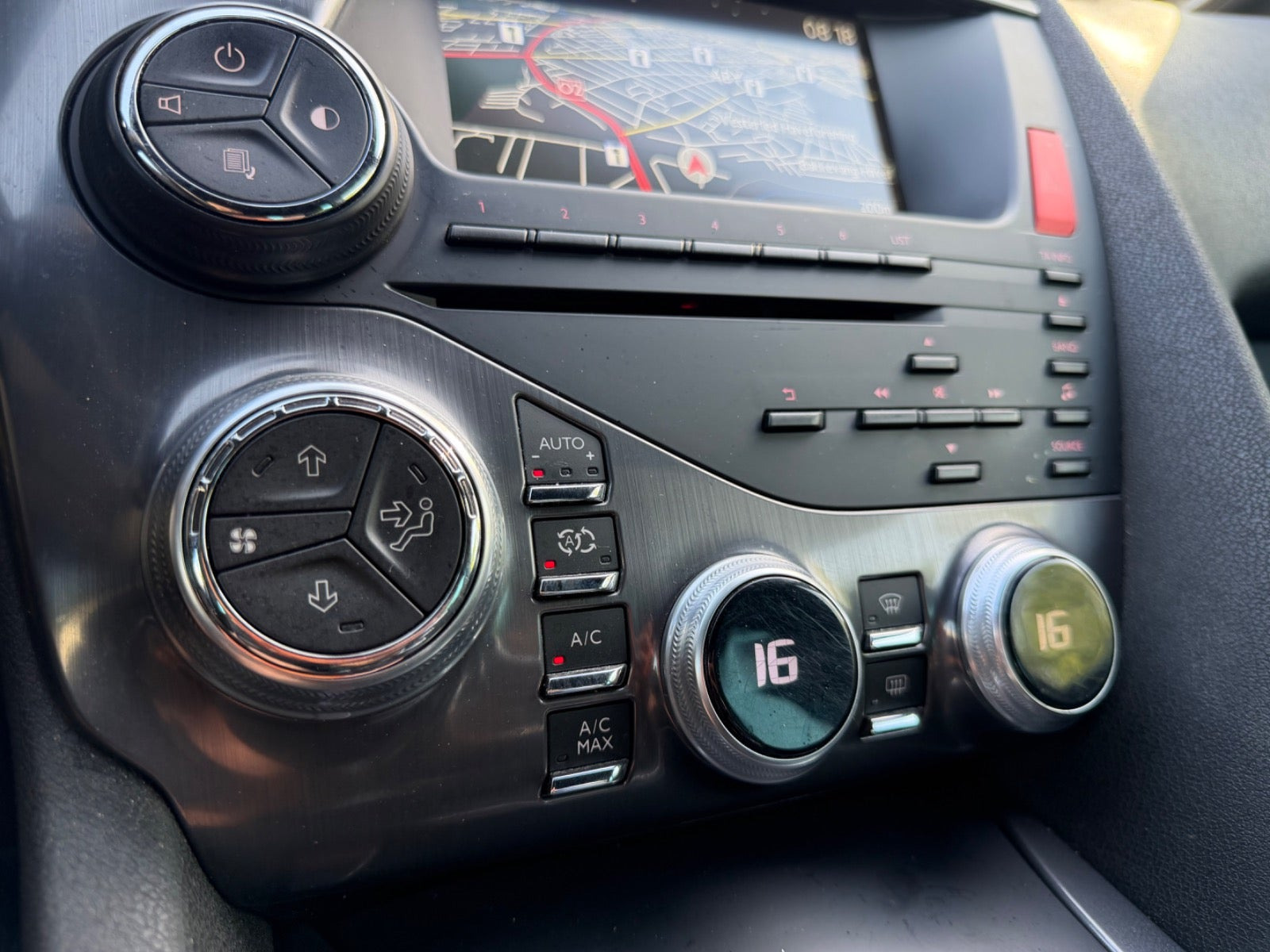 Grøn Citroën DS5 fra 2015