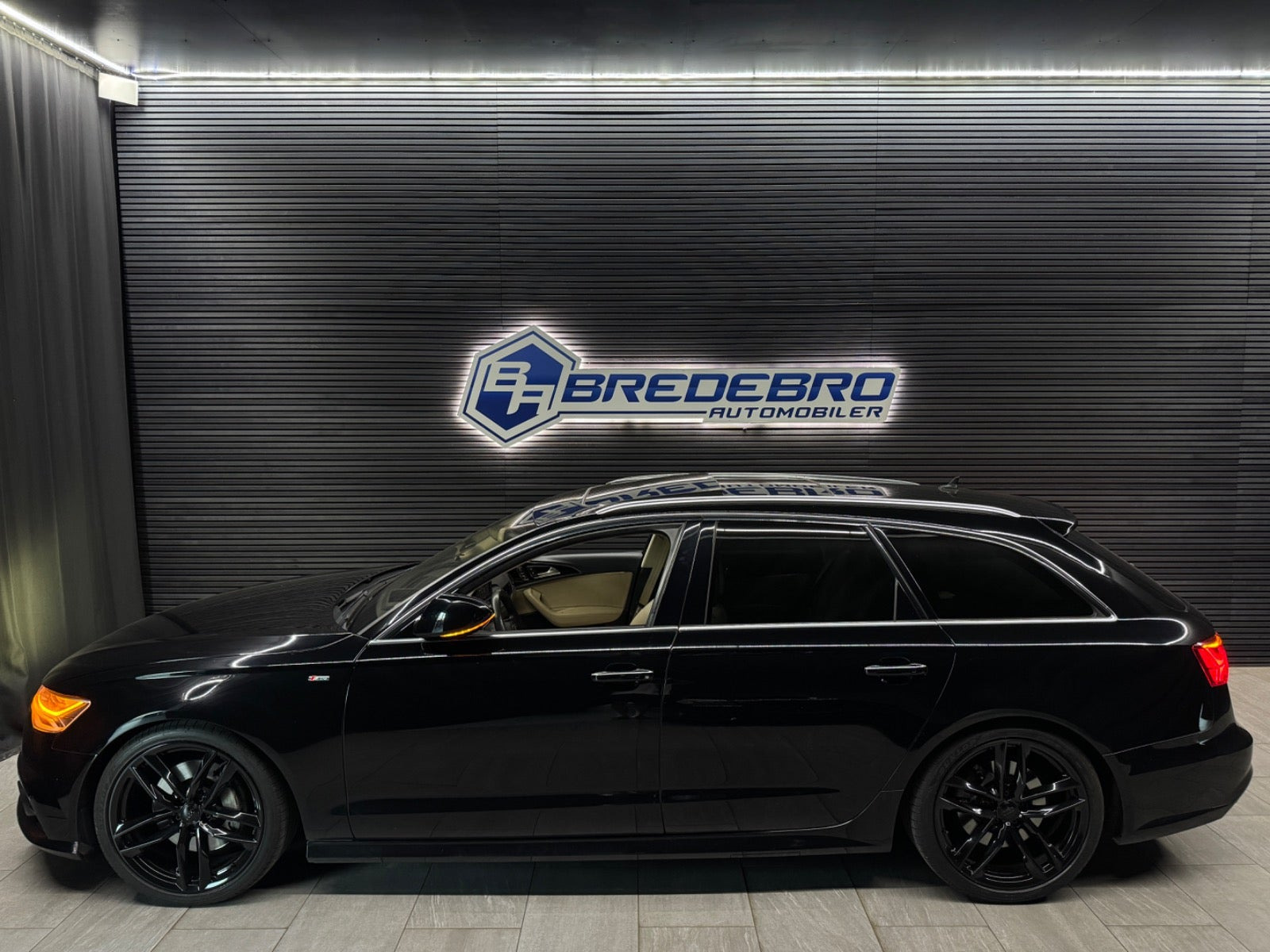 Sort Audi A6 fra 2017