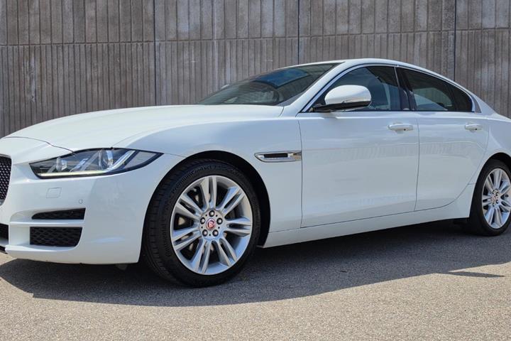 undefined Jaguar XE fra 2018