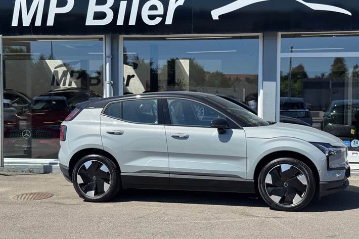 Grå Volvo EX30 fra 2024