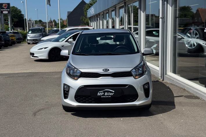 Sølv Kia Picanto fra 2020