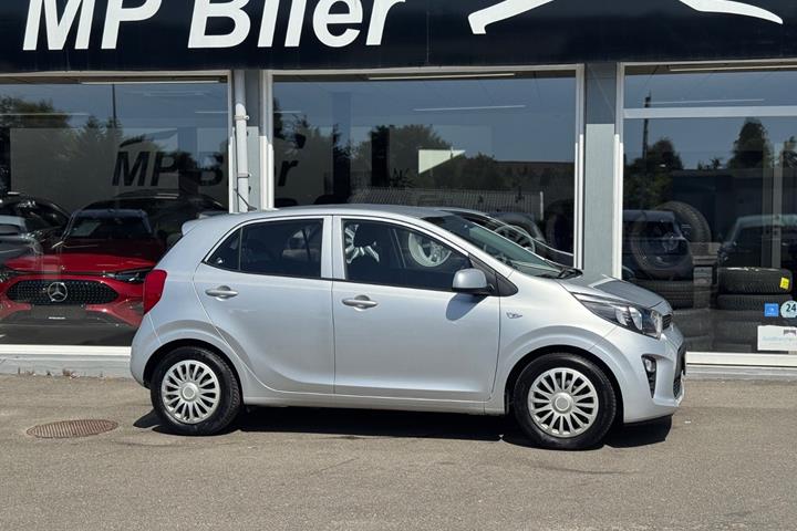 Sølv Kia Picanto fra 2020