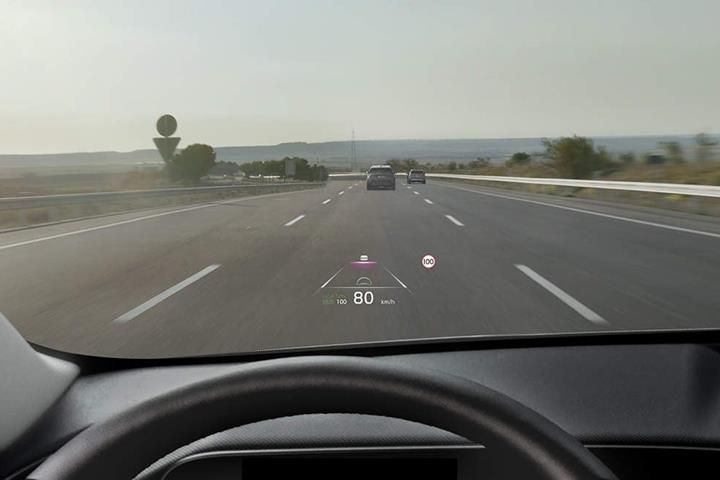 Hvid Kia Niro fra 2024